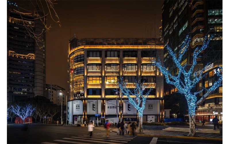南京西路部分优秀建筑灯光改造
